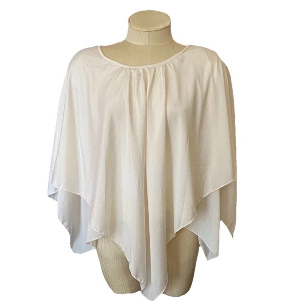 Braja NWT Wom 1 Size Wht Satin Assymetric handkerchief Top Whimsygoth/Fairycore